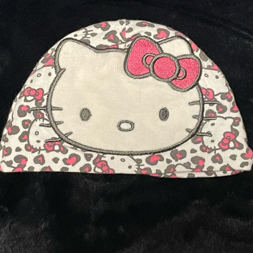 Hello Kitty leopard print baby hat